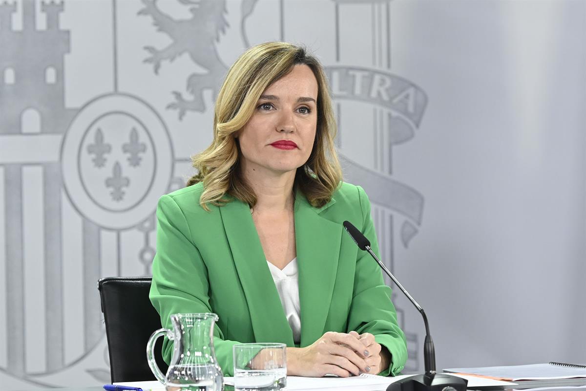 16/12/2025. Rueda de prensa tras el Consejo de Ministros: Diana Morant, Pilar Alegría y Ana Redondo. La ministra de Educación, Formación Pro...