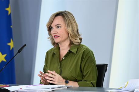 24/06/2025. Rueda de prensa tras el Consejo de Ministros: Sara Aagesen, Pilar Alegría y Carlos Cuerpo. La ministra de Educación, Formación P...