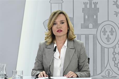 28/10/2025. Rueda de prensa tras el Consejo de Ministros: Félix Bolaños, Pilar Alegría y Diana Morant. La ministra de Educación, Formación P...