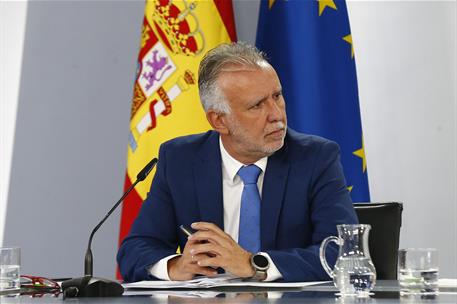 30/09/2025. Rueda de prensa tras el Consejo de Ministros: Ángel Víctor Torres, Pilar Alegría, y Ana Redondo. El ministro de Política Territo...