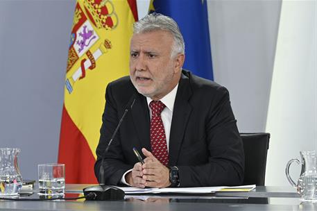 3/02/2026. Rueda de prensa tras el Consejo de Ministros. El ministro de Política Territorial y Memoria Democrática, Ángel Víctor Torres, dur...