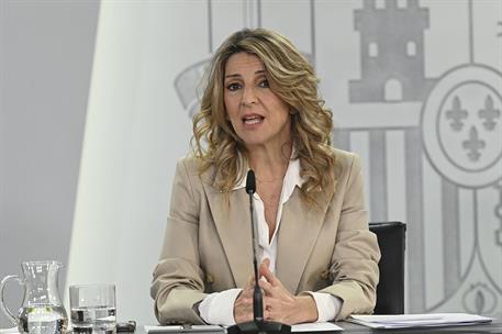 3/03/2026. Rueda de prensa tras el Consejo de Ministros: Ana Redondo, Yolanda Díaz, Elma Saiz y José Manuel Albares. La ministra de Trabajo ...