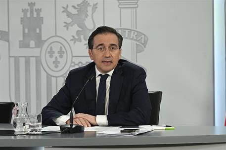 3/03/2026. Rueda de prensa tras el Consejo de Ministros: Ana Redondo, Yolanda Díaz, Elma Saiz y José Manuel Albares. El ministro de Asuntos ...