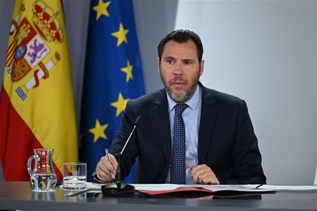 9/06/2026. Rueda de prensa tras el Consejo de Ministros: Óscar Puente. El ministro de Transportes y Movilidad Sostenible, Óscar Puente, dura...