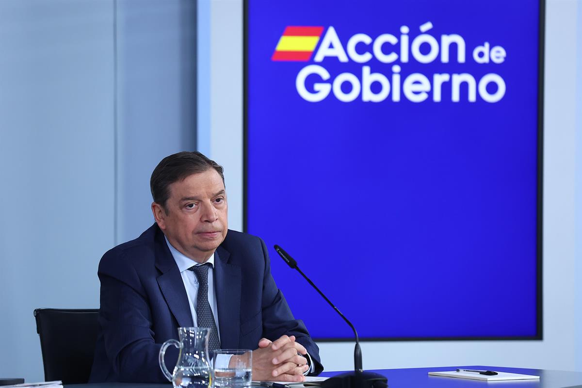 12/05/2026. Rueda de prensa tras el Consejo de Ministros. El ministro de Agricultura, Pesca y Alimentación, Luis Planas, en la rueda de pren...