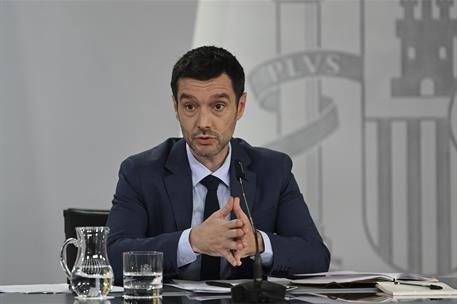 14/07/2026. Rueda de prensa tras el Consejo de Ministros: Bustundui. El ministro de Derechos Sociales, Consumo y Agenda 2030, Pablo Bustindu...
