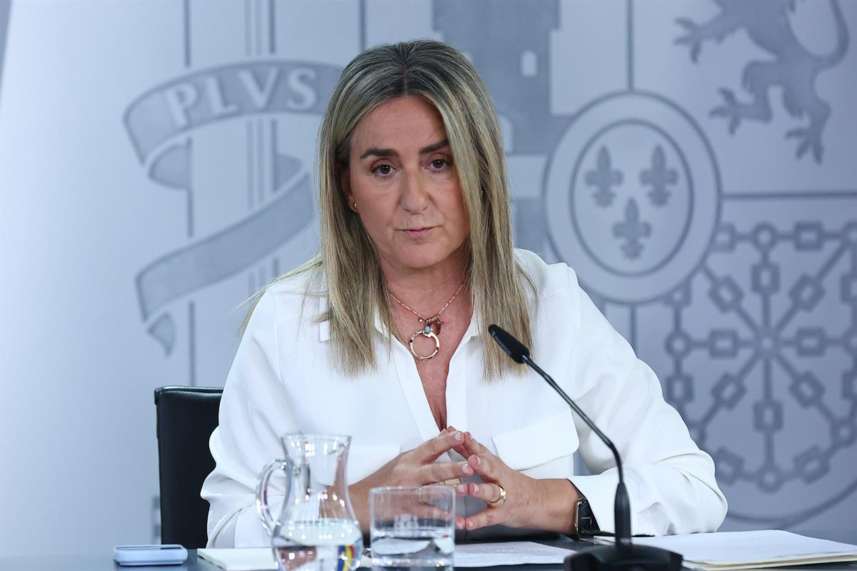  ministra de Educaci&oacute;n, Formaci&oacute;n Profesional y Deportes, Milagros Tol&oacute;n, en la rueda de prensa del Consejo de Ministros