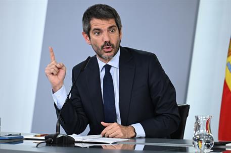 19/05/2026. Rueda de prensa tras el Consejo. El ministro de Cultura, Ernest Urtasun, interviene en la rueda de prensa posterior al Consejo d...