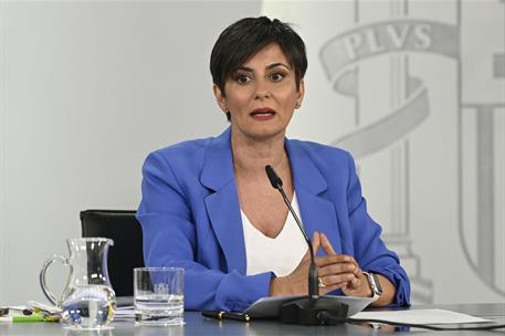 21/04/2026. Consejo de Ministros: Rodríguez. La ministra de Vivienda y Agenda Urbana, Isabel Rodríguez, en la rueda de prensa tras el Consej...