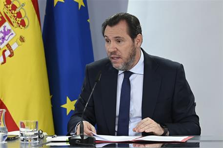 27/01/2026. Rueda de prensa tras el Consejo de Ministros: Óscar Puente. El ministro de Transportes y Movilidad Sostenible, Óscar Puente, dur...