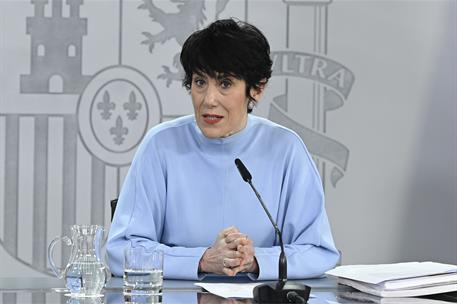 27/01/2026. Rueda de prensa tras el Consejo de Ministros: Elma Saiz. La ministra de Inclusión, Seguridad Social y Migraciones y portavoz del...