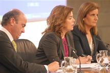 Consejo de Ministros: Soraya Sáenz, Báñez y De Guindos 