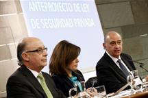 Consejo de Ministros: Sáenz de Santamaría, Fernández Díaz y Montoro Consejo de Ministros: Sáenz de Santamaría, Fernández Díaz y Montoro