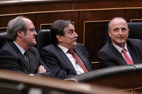 28/06/2011. Imágenes del Debate sobre el estado de la Nación. El ministro de Educación, Ángel Gabilondo; el ministro de Trabajo e Inmigració...