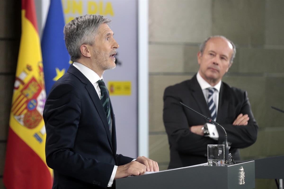 6/04/2020. Rueda de prensa de los ministros de Interior, Fernando Grande-Marlaska, y de Justicia, Juan Carlos Campo. El ministro del Interio...