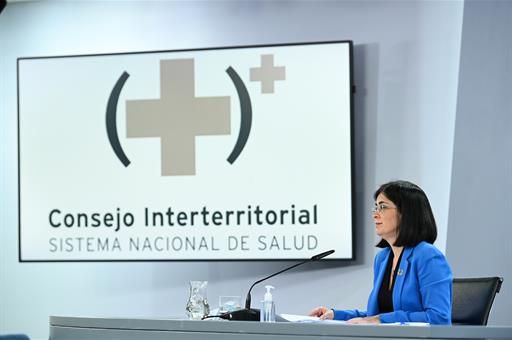 La ministra de Sanidad, Carolina Darias, en la rueda de prensa tras la reunión del Consejo Interterritorial de Salud
