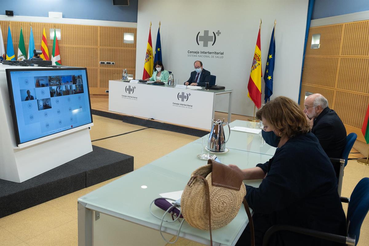 23/06/2021. Reunión del Consejo Interterritorial del Sistema Nacional de Salud. La ministra de Sanidad, Carolina Darias, y el ministro de Po...