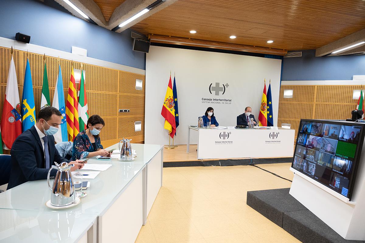 28/01/2021. Reunión del Consejo Interterritorial de Salud. La ministra de Sanidad, Carolina Darias, y el ministro de Política Territorial y ...