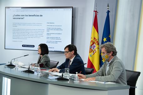 28/12/2020. Presentación de la web sobre la vacunación contra el COVID-19. El ministro de Sanidad, Salvador Illa, la ministra de Política Te...