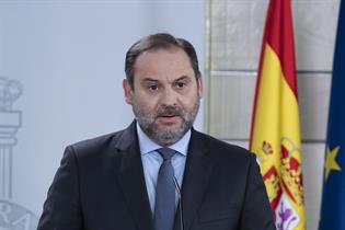 José Luis Ábalos durante la rueda de prensa en La Moncloa