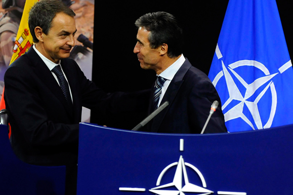 5/10/2011. Intervención del presidente en el Cuartel General de la OTAN. El presidente del Gobierno, comparece en el Cuartel General de la O... 5/10/2011. Intervención del presidente en el Cuartel General de la OTAN. El presidente del Gobierno, comparece en el Cuartel General de la O...