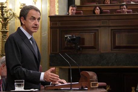 23/08/2011. El presidente informa de las nuevas medidas económicas. El presidente del Gobierno, José Luis Rodríguez Zapatero, en un momento ...