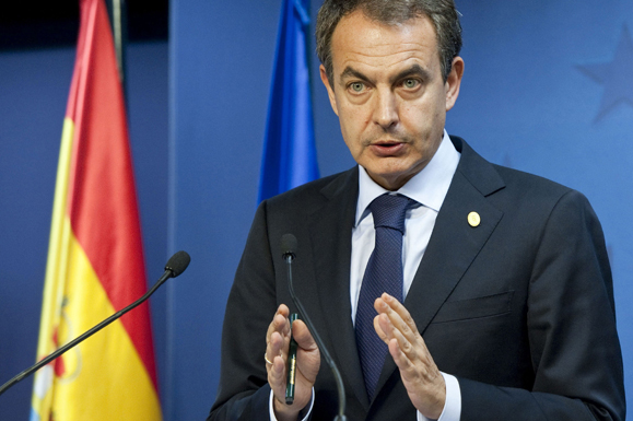 9/12/2011. El presidente del Gobierno asiste al Consejo Europeo. El presidente del Gobierno en un momento de la rueda de prensa posterior al... 9/12/2011. El presidente del Gobierno asiste al Consejo Europeo. El presidente del Gobierno en un momento de la rueda de prensa posterior al...
