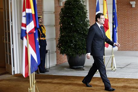8/04/2013. Rajoy recibe al primer ministro británico. El presidente del Gobierno, Mariano Rajoy, recibe al primer ministro británico, David ...
