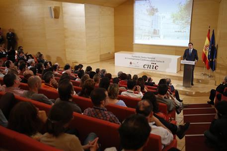 12/06/2014. Rajoy visita el Centro de Investigaciones Cardiovasculares Carlos III. El presidente del Gobierno, Mariano Rajoy, durante su dis...