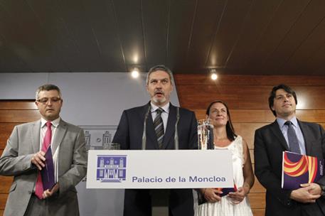 14/07/2014. Rajoy recibe a la plataforma Societat Civil Catalana. Rueda de prensa de los representantes de Societat Civil Catalana, Joaquim ...