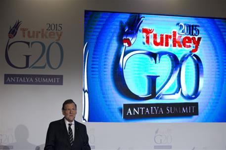 16/11/2015. Rajoy participa en la Cumbre de líderes de G-20. Segunda jornada. El presidente del Gobierno, Mariano Rajoy, durante la Conferen...
