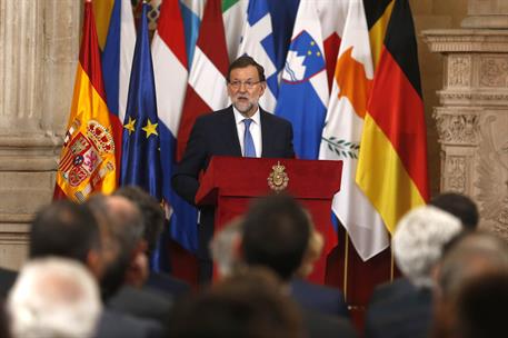 24/06/2015. Aniversario de la adhesión de España a las Comunidades Europeas. El presidente del Gobierno, Mariano Rajoy, interviene en el sol...