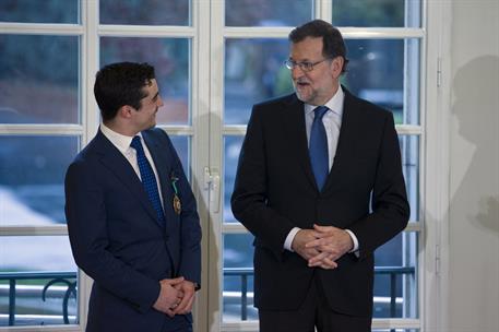 19/04/2016. Rajoy entrega la Medalla de Oro al Mérito Deportivo a Javier Fernández. El presidente del Gobierno en funciones, Mariano Rajoy, ...