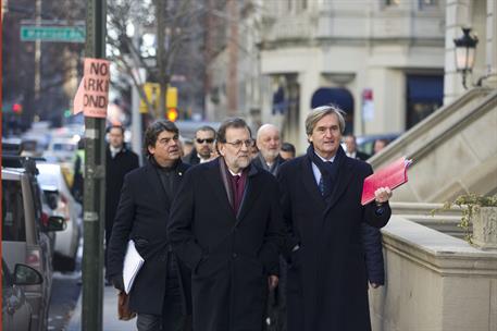 19/12/2016. Viaje de Mariano Rajoy a los Estados Unidos. El presidente del Gobierno, Mariano Rajoy, se dirige una reunión con los embajadore...