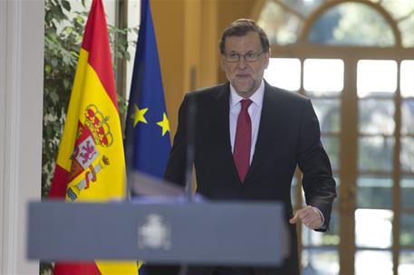 30/12/2016. Rueda de prensa del presidente Rajoy. El presidente del Gobierno, Mariano Rajoy, al inicio de la rueda de prensa en La Moncloa e...