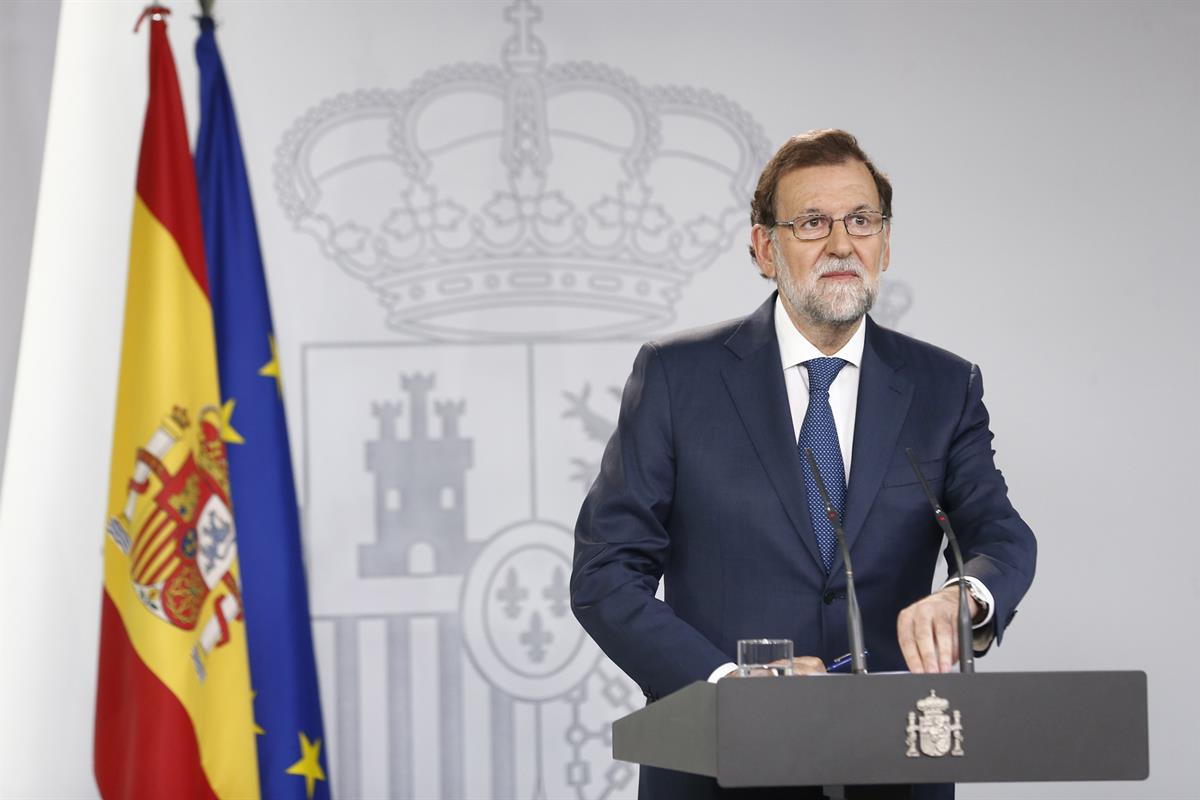 7/09/2017. Rajoy comparece tras el Consejo de Ministros extraordinario. El presidente del Gobierno, Mariano Rajoy, ha comparecido tras el Co...