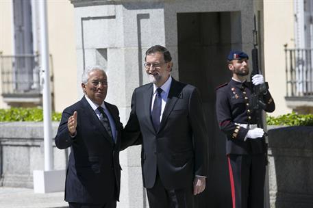 10/04/2017. Rajoy preside la III Cumbre de los países del sur de la UE. El presidente del Gobierno, Mariano Rajoy, recibe al primer ministro...