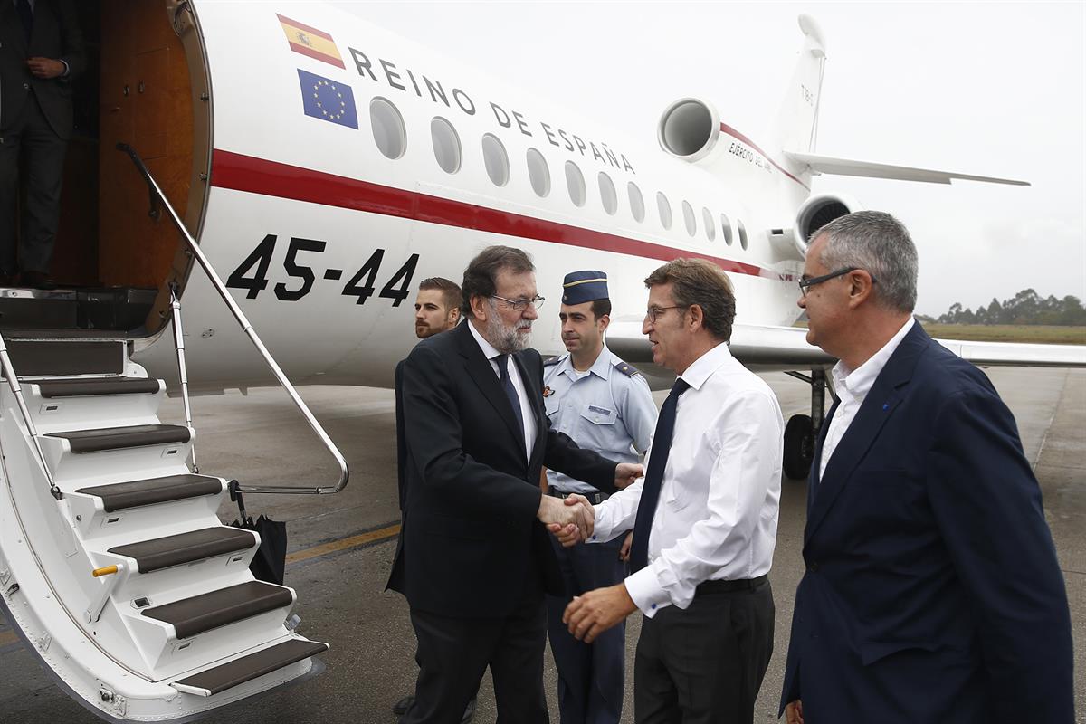 16/10/2017. Viaje de Mariano Rajoy a Galicia. El presidente del Gobierno, Mariano Rajoy, es recibido por el presidente de la Xunta de Galici...