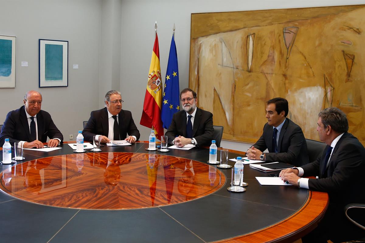 19/08/2017. Rajoy recibe a los altos representantes de la seguridad del Estado. El presidente del Gobierno, Mariano Rajoy, recibe al ministr...