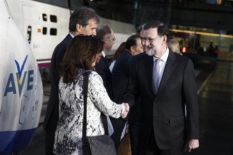 21/04/2017. Rajoy asiste al XXV aniversario del AVE. El presidente del Gobierno, Mariano Rajoy, a su llegada a la estación de Atocha para vi...