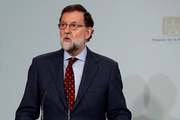 26/12/2017. Rajoy firma con los agentes sociales la subida del SMI. El presidente del Gobierno, Mariano Rajoy, interviene tras la firma del ... 26/12/2017. Rajoy firma con los agentes sociales la subida del SMI. El presidente del Gobierno, Mariano Rajoy, interviene tras la firma del ...
