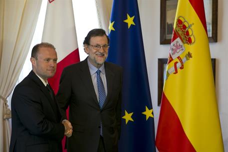 29/03/2017. Viaje oficial de Rajoy a Malta. El presidente del Gobierno, Mariano Rajoy, junto al primer ministro de Malta y presidente de tur...