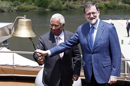 29/05/2017. XXIX Cumbre Luso-Española. El presidente del Gobierno, Mariano Rajoy, y el primer ministro de Portugal, António Costa, hacen son...