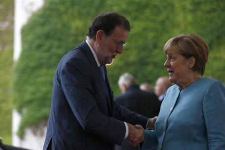 29/06/2017. Rajoy participa en la reunión preparatoria del G-20. El presidente del Gobierno, Mariano Rajoy, y la canciller alemana, Angela M...