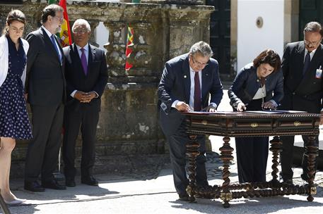 30/05/2017. XXIX Cumbre Luso-Española (Segunda jornada). El ministro de Interior, Juan Ignacio Zoido, y su homóloga portuguesa, Contança Urb...