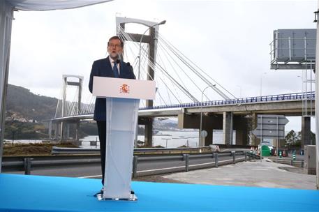 30/12/2017. Rajoy inaugura la ampliación del Puente de Rande. El presidente del Gobierno, Mariano Rajoy, durante el acto de inauguración de ...