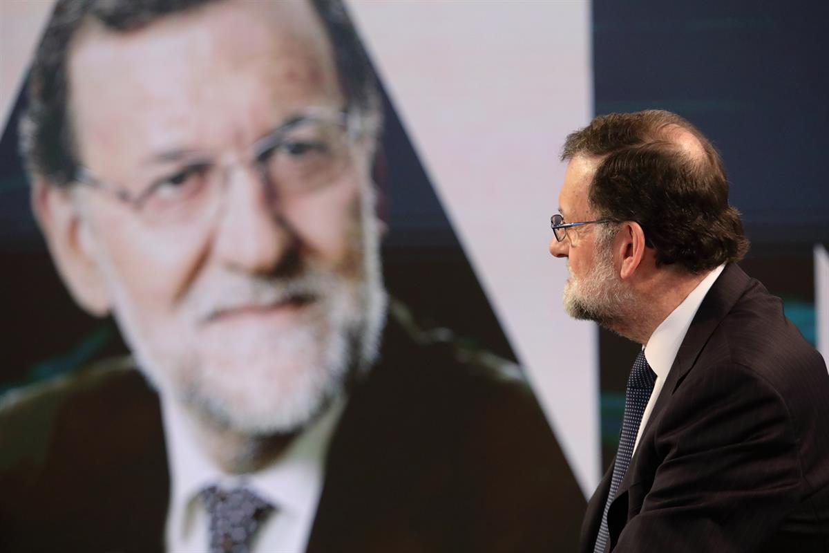 1/03/2018. Rajoy es entrevistado en "El Programa de Ana Rosa", de Telecinco. El presidente del Gobierno, Mariano Rajoy, durante la entrevist...