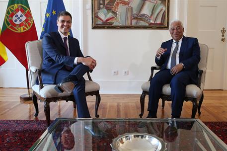 2/07/2018. Sánchez se reúne en Lisboa con Costa. El presidente del Gobierno, Pedro Sánchez, y el primer ministro de la República Portuguesa,...