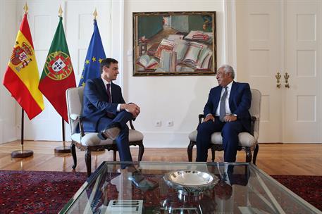 2/07/2018. Sánchez se reúne en Lisboa con Costa. El presidente del Gobierno, Pedro Sánchez, y el primer ministro de la República Portuguesa,...