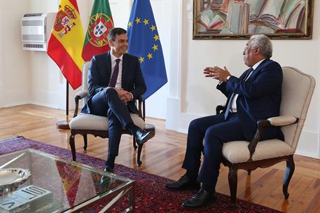 2/07/2018. Sánchez se reúne en Lisboa con Costa. El presidente del Gobierno, Pedro Sánchez, y el primer ministro de la República Portuguesa,...